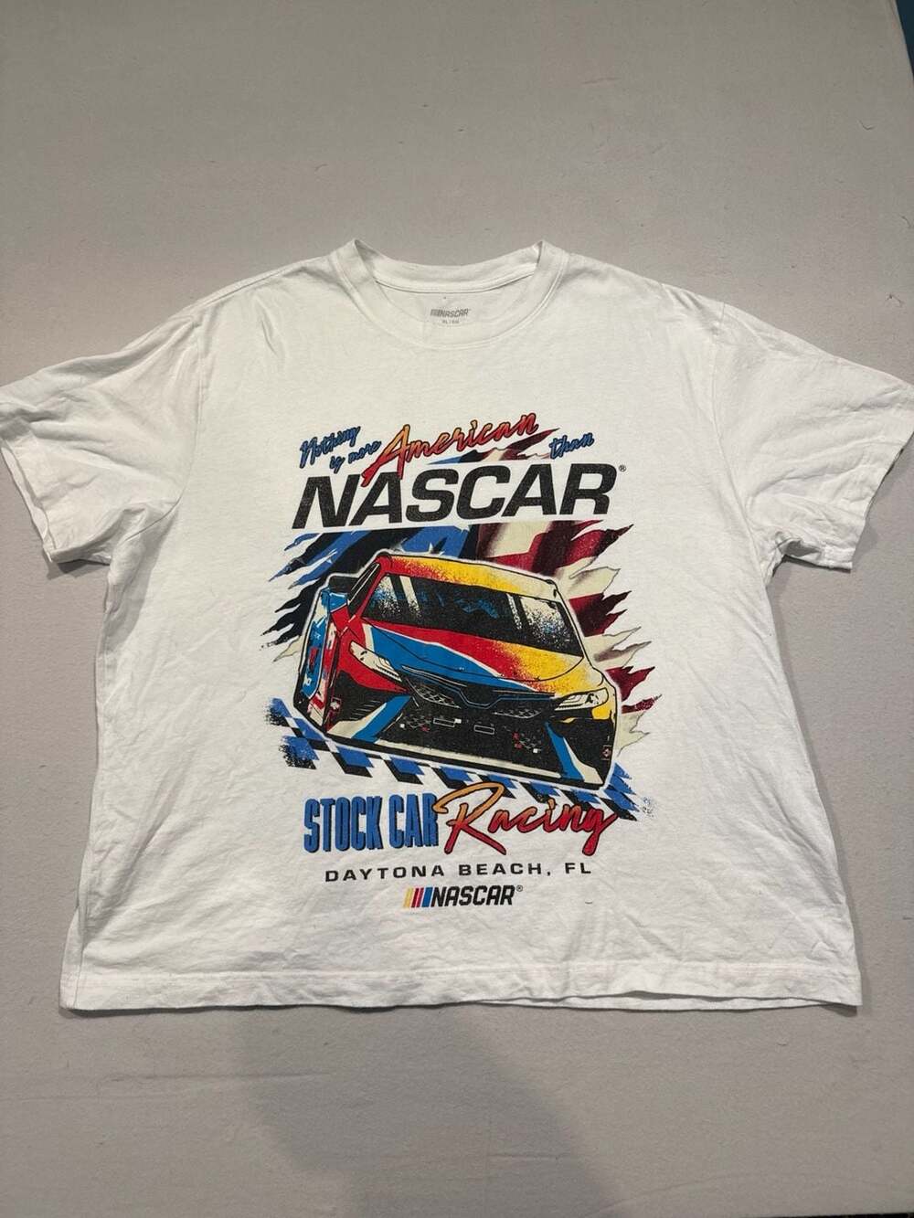 NASCAR Stock Car Racing T-Shirt Size XL White Daytona Beach